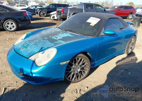 2003 Porsche 911 Carrera/Carrera 4 z USA, uszkodzony, nr VIN WP0CA29923S653753